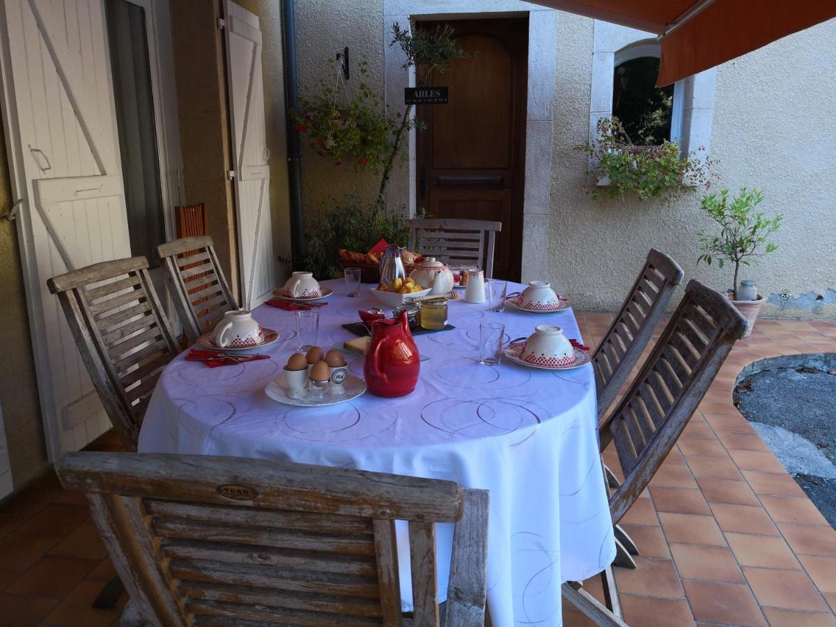 Margautine Bed and Breakfast Ricourt Exteriör bild